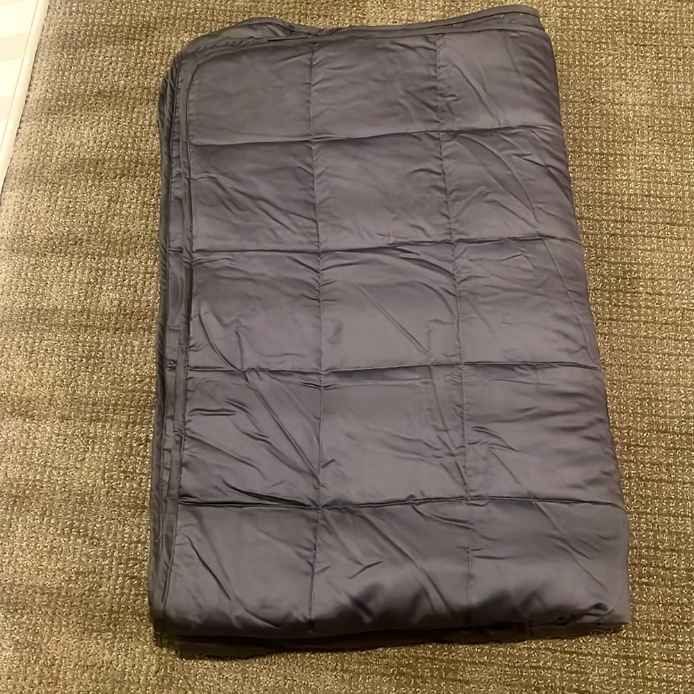 15 lb Luxome Dark Grey Weighted Blanket